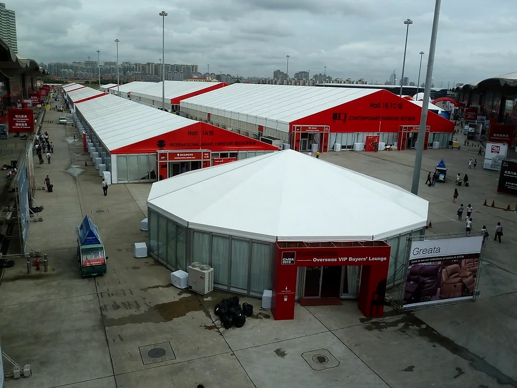 08-multi-side-tent-01
