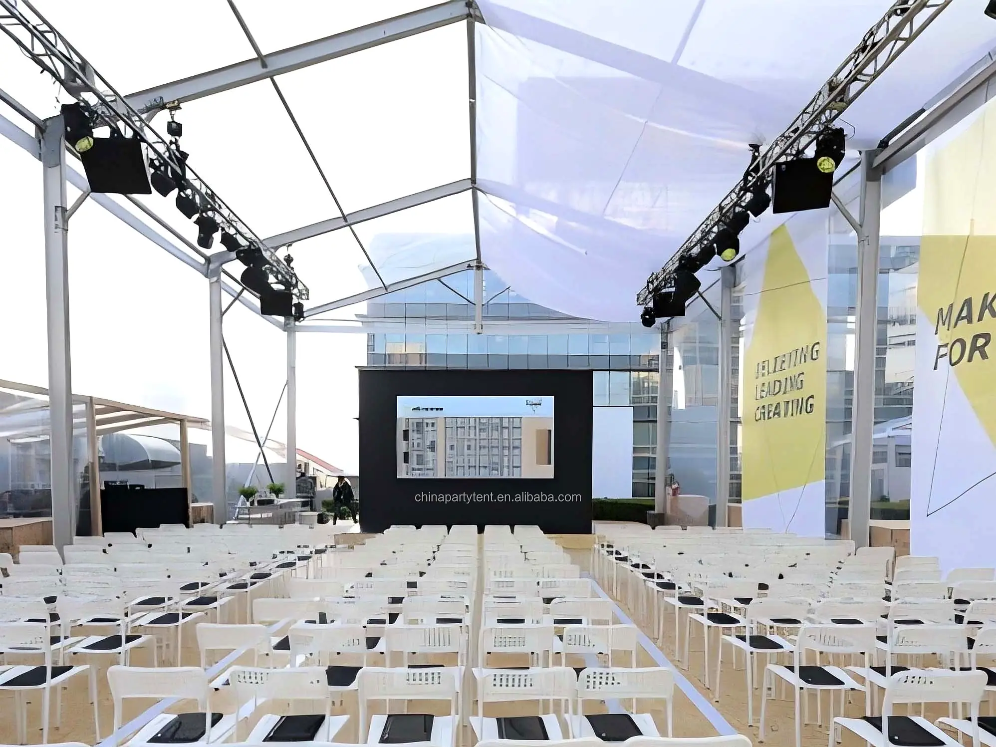 15-exhibition-tent-01