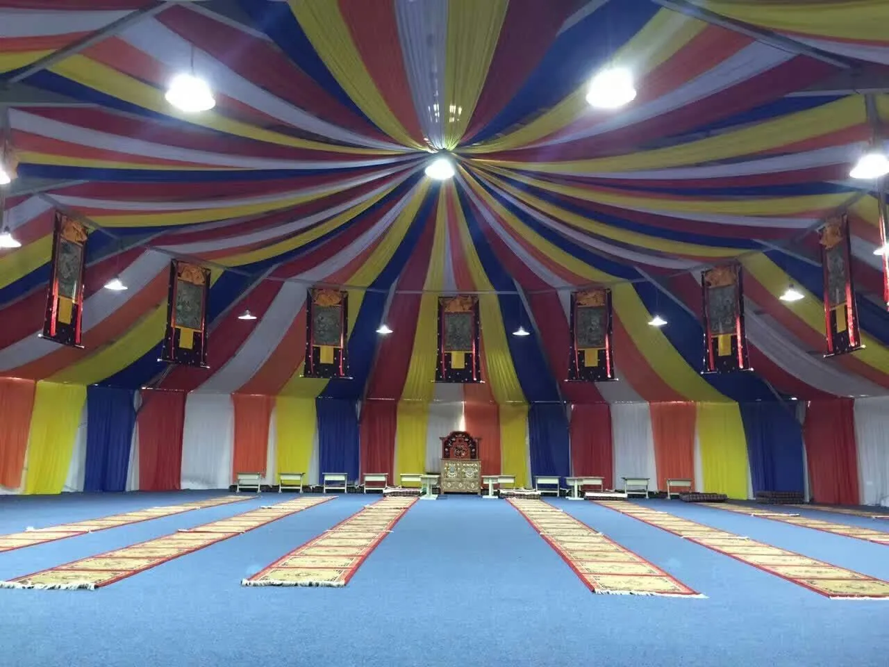 7. Church tent-04